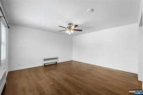 335 Paterson Avenue East Rutherford NJ 07073