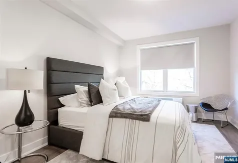 1685 Bergen Boulevard Fort Lee NJ 07024