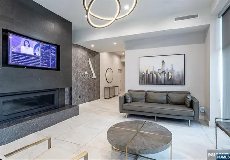 1685 Bergen Boulevard Fort Lee NJ 07024