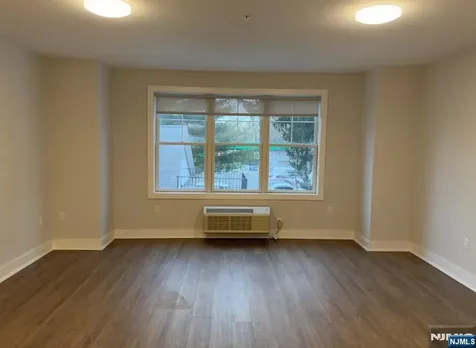 1685 Bergen Boulevard Fort Lee NJ 07024