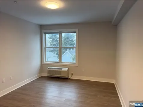 1685 Bergen Boulevard Fort Lee NJ 07024