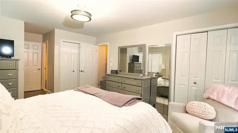 651 Riverside Avenue Lyndhurst NJ 07071