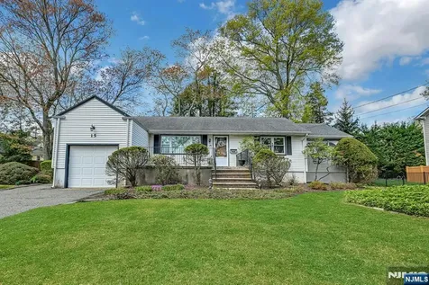 15 Clark Street Cresskill NJ 07626