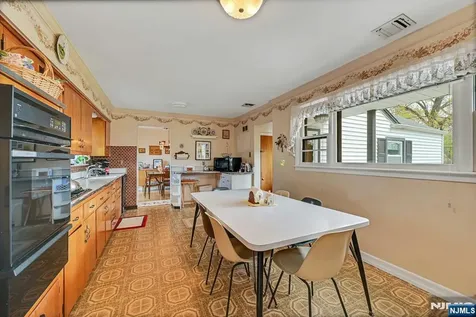 15 Clark Street Cresskill NJ 07626