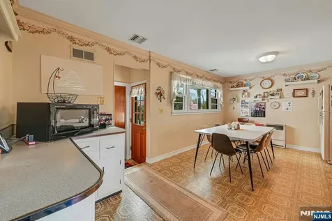 15 Clark Street Cresskill NJ 07626