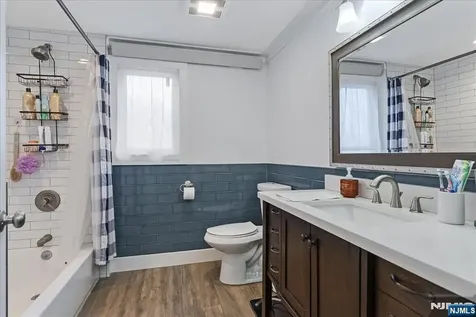 118 Broad Street Pompton Lakes NJ 07442