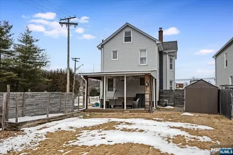 118 Broad Street Pompton Lakes NJ 07442