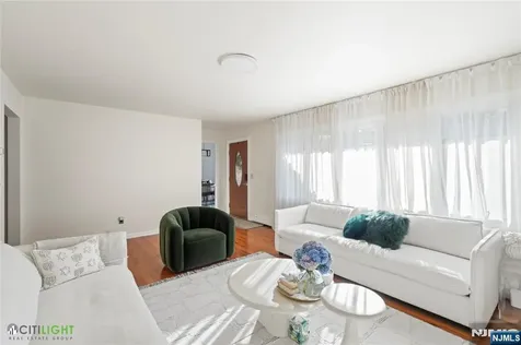 312 6th Street Palisades Park NJ 07650