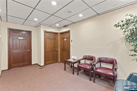 410 Ramapo Valley Road Oakland NJ 07436