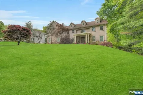 501 Clinton Avenue Wyckoff NJ 07481