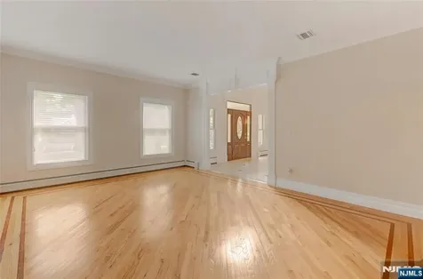 501 Clinton Avenue Wyckoff NJ 07481