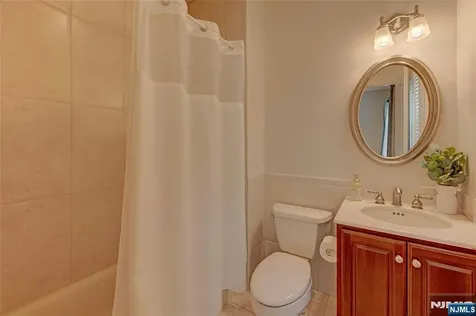 501 Clinton Avenue Wyckoff NJ 07481