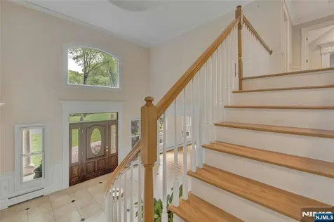 501 Clinton Avenue Wyckoff NJ 07481