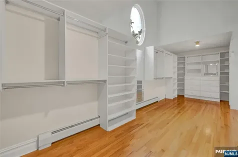 501 Clinton Avenue Wyckoff NJ 07481