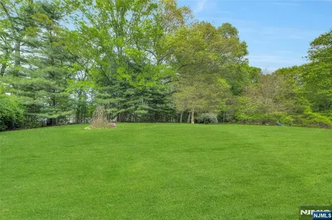 501 Clinton Avenue Wyckoff NJ 07481