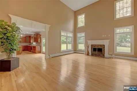 501 Clinton Avenue Wyckoff NJ 07481