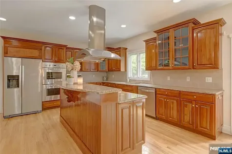 501 Clinton Avenue Wyckoff NJ 07481