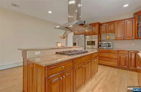 501 Clinton Avenue Wyckoff NJ 07481