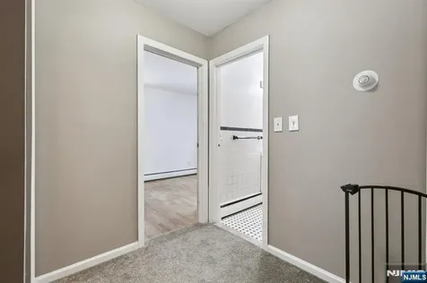 86 Kakeout Road Butler Borough NJ 07405
