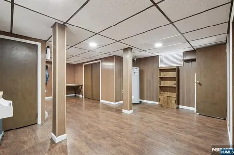 86 Kakeout Road Butler Borough NJ 07405