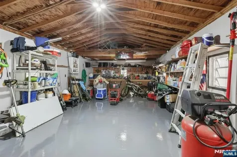 86 Kakeout Road Butler Borough NJ 07405