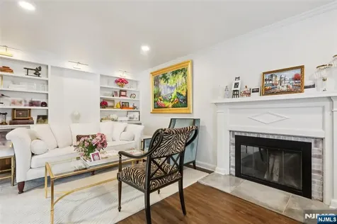 19 Linwood Avenue Midland Park NJ 07432