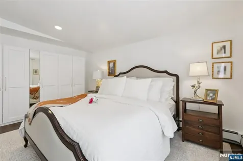 19 Linwood Avenue Midland Park NJ 07432