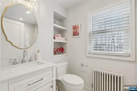 19 Linwood Avenue Midland Park NJ 07432