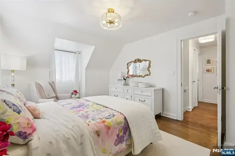 19 Linwood Avenue Midland Park NJ 07432