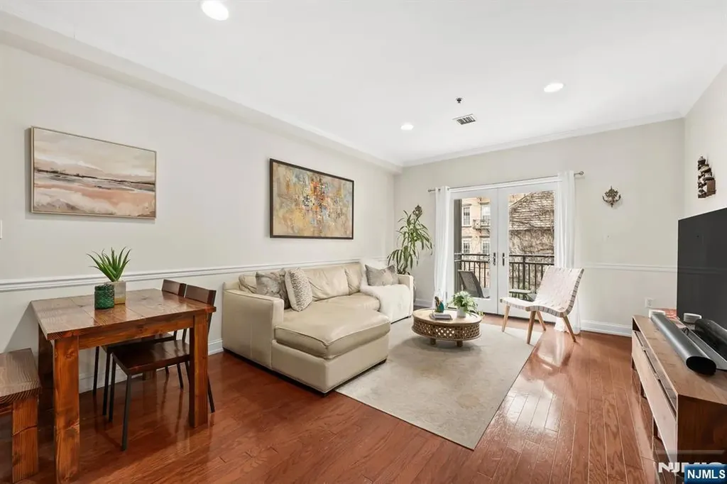 87 Jackson Street Hoboken NJ 07030