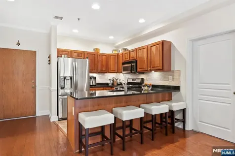 87 Jackson Street Hoboken NJ 07030