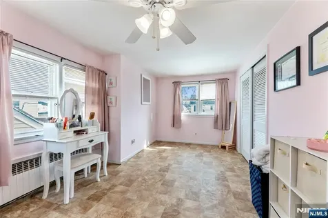 95 William Place Totowa NJ 07512