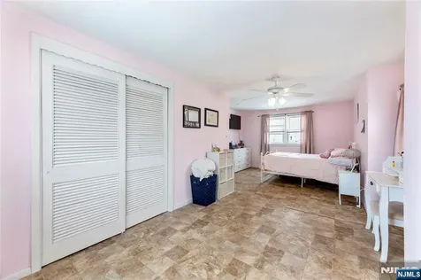 95 William Place Totowa NJ 07512