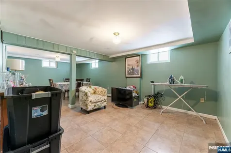 95 William Place Totowa NJ 07512