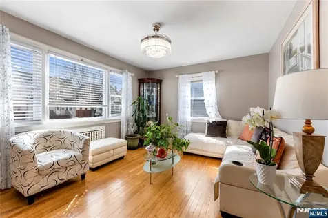 95 William Place Totowa NJ 07512
