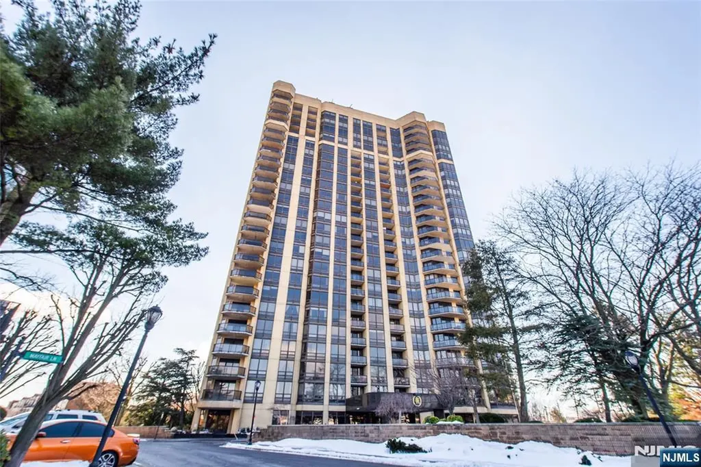 900 Palisade Fort Lee NJ 07024