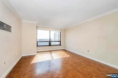 900 Palisade Fort Lee NJ 07024