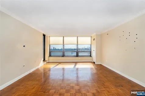 900 Palisade Fort Lee NJ 07024