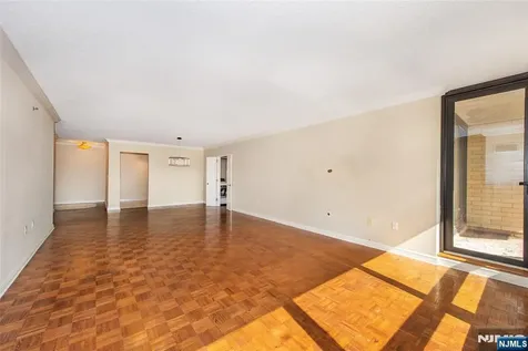 900 Palisade Fort Lee NJ 07024