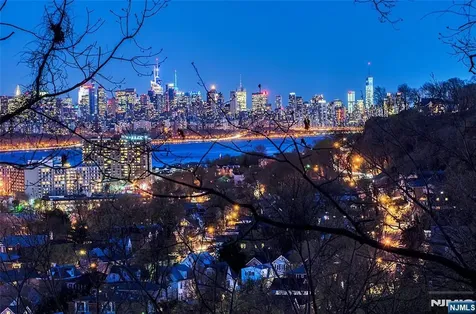 1470 Palisade Terrace Fort Lee NJ 07024