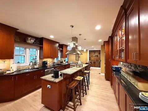632 Belgrove Drive Kearny NJ 07032