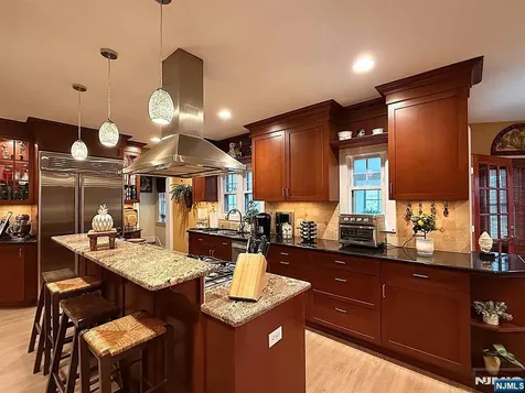 632 Belgrove Drive Kearny NJ 07032