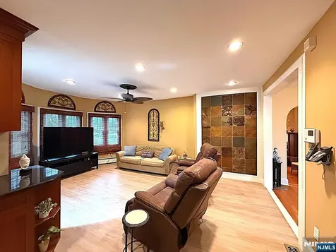 632 Belgrove Drive Kearny NJ 07032