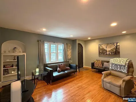 632 Belgrove Drive Kearny NJ 07032
