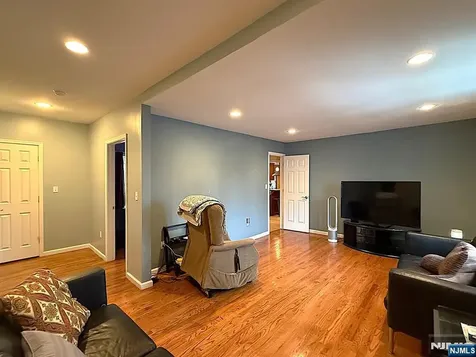 632 Belgrove Drive Kearny NJ 07032
