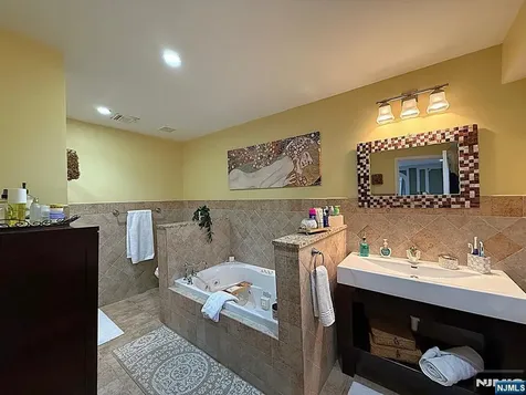 632 Belgrove Drive Kearny NJ 07032