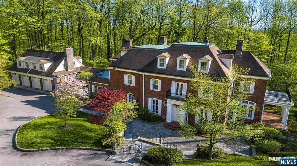 5 Rocky Way West Orange NJ 07052