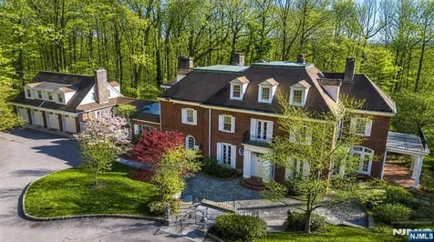 5 Rocky Way West Orange NJ 07052
