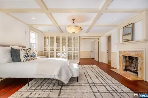 5 Rocky Way West Orange NJ 07052