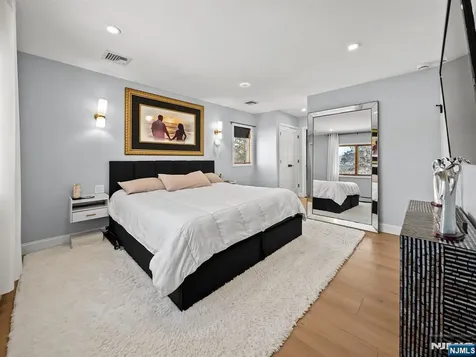 43 Ploch Road Clifton NJ 07013